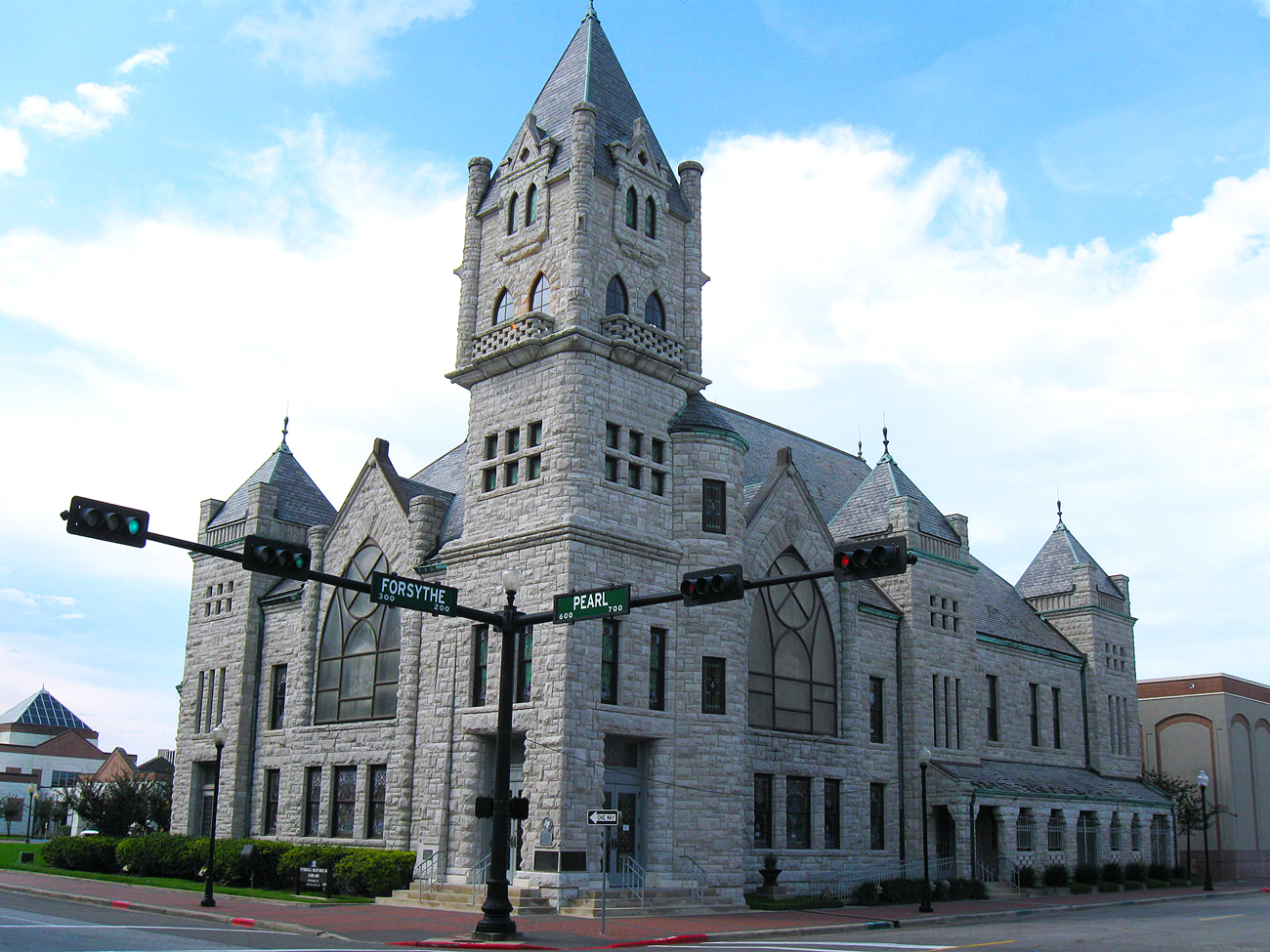 Castlelike exterior of Tyrrell Historical Library in Beaumont, Texas