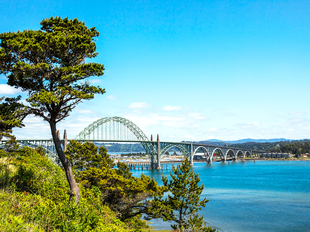 Yaquina Bay Bridge in Newport, Oregon