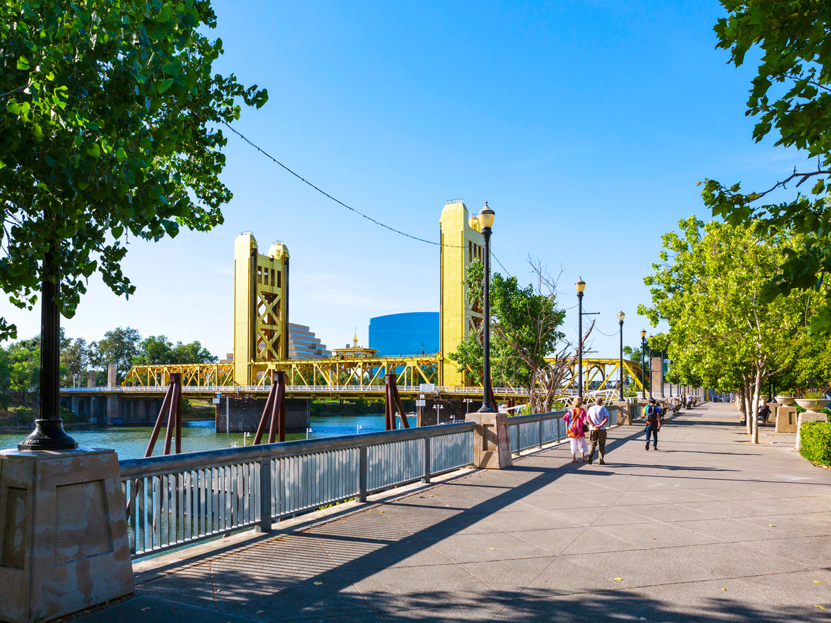 Walkers along Sacramento River