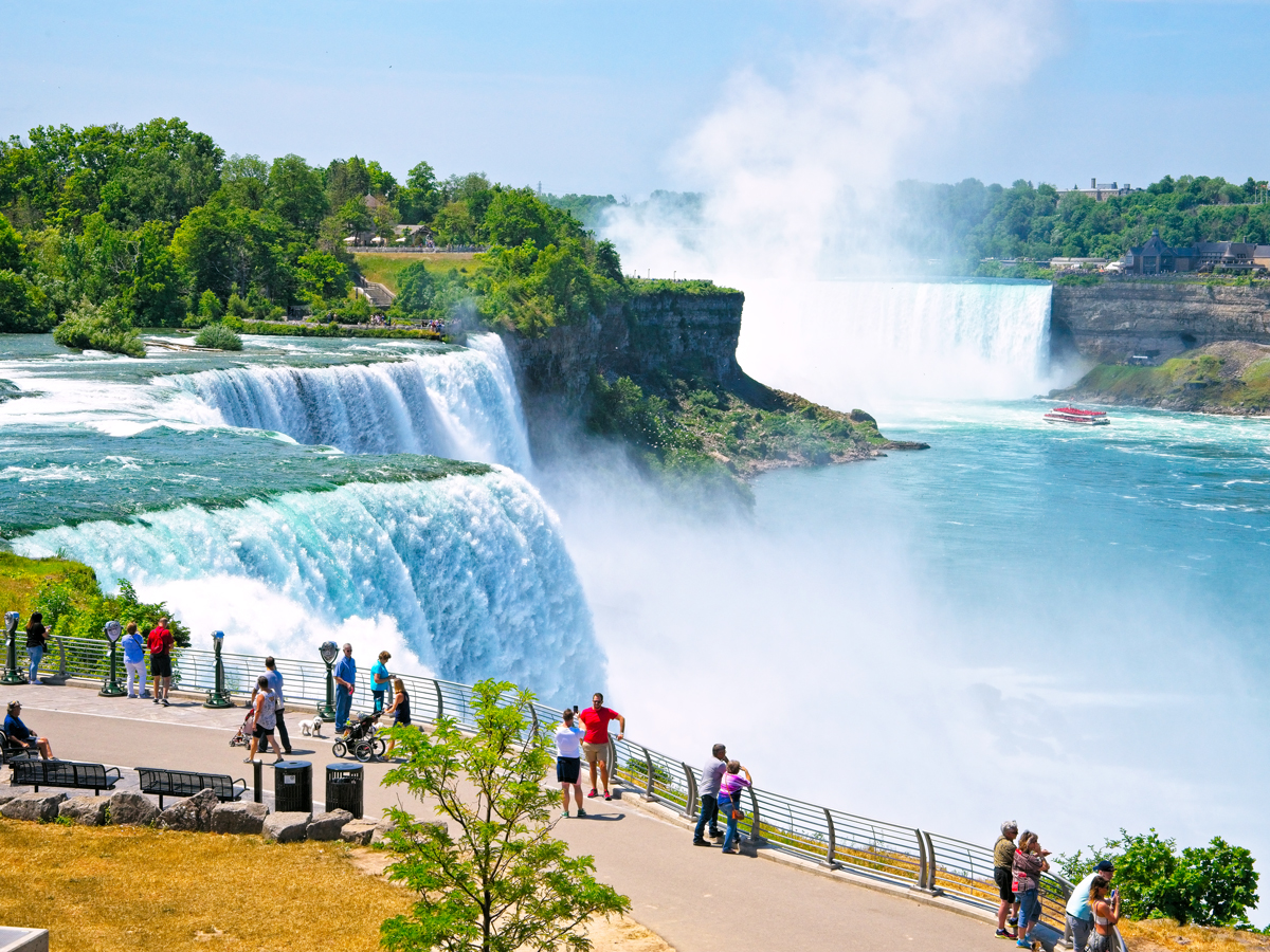 Visitors overlooking Niagara Falls