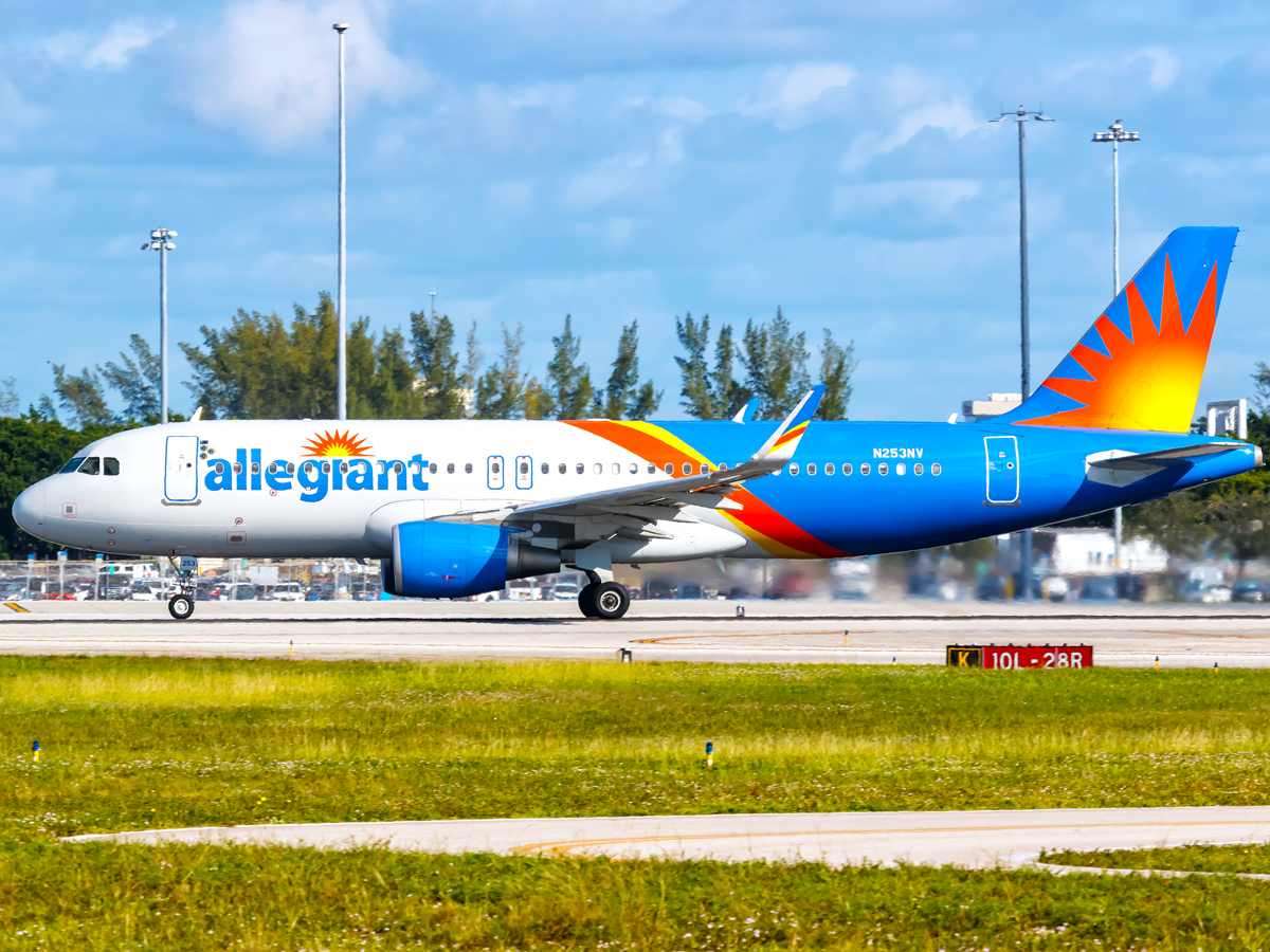 Allegiant Air Airbus A320 taxiing on runway