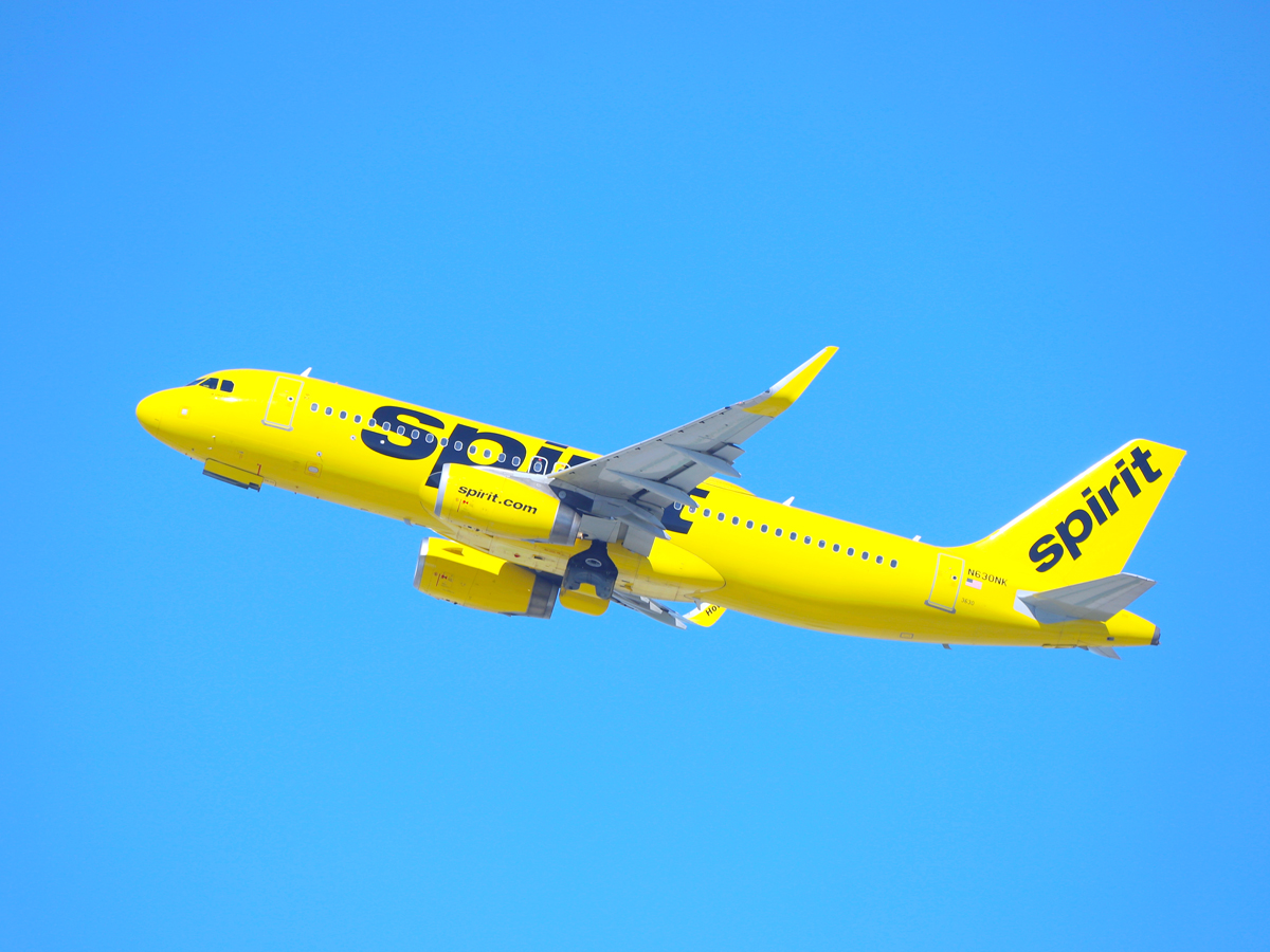 Spirit Airlines Airbus A320 on departure