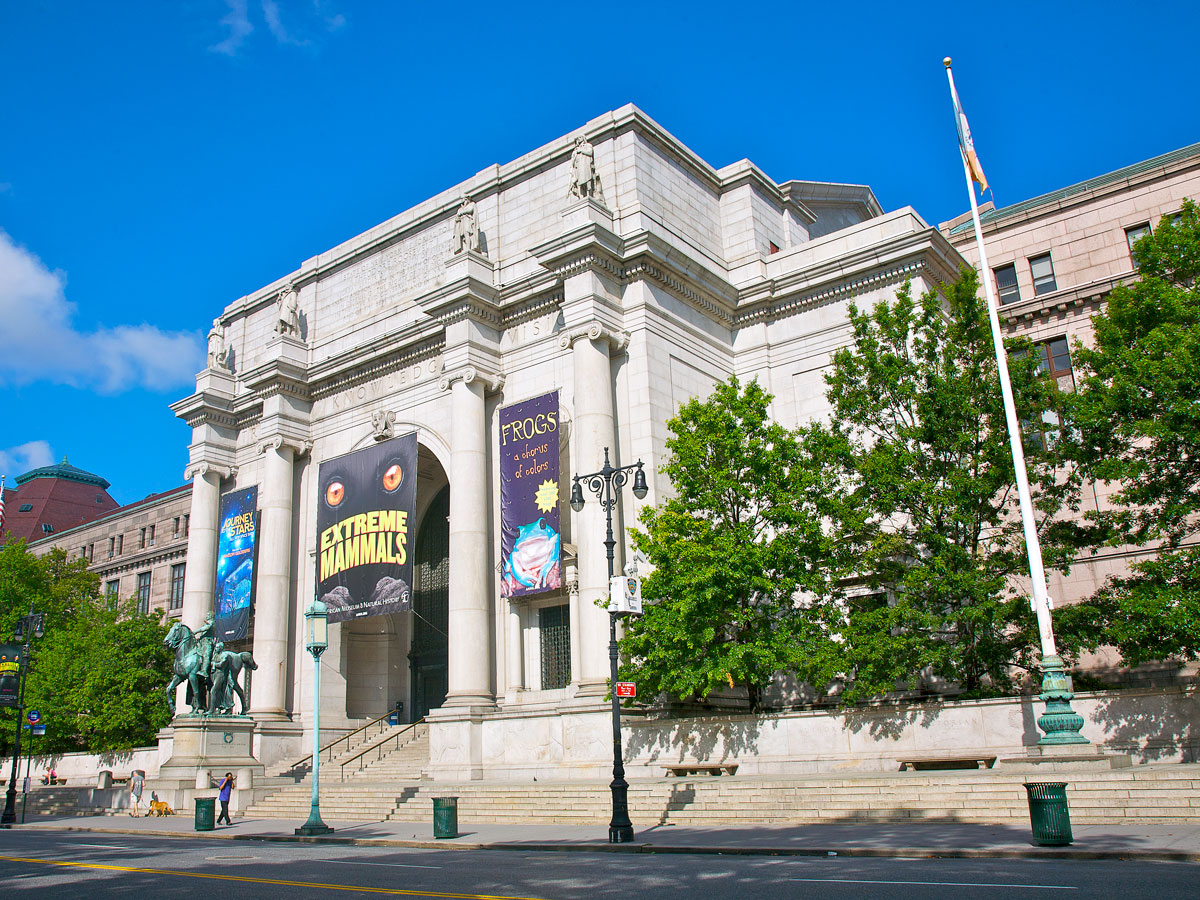 Exterior of the American Museum of Natural History in New York City