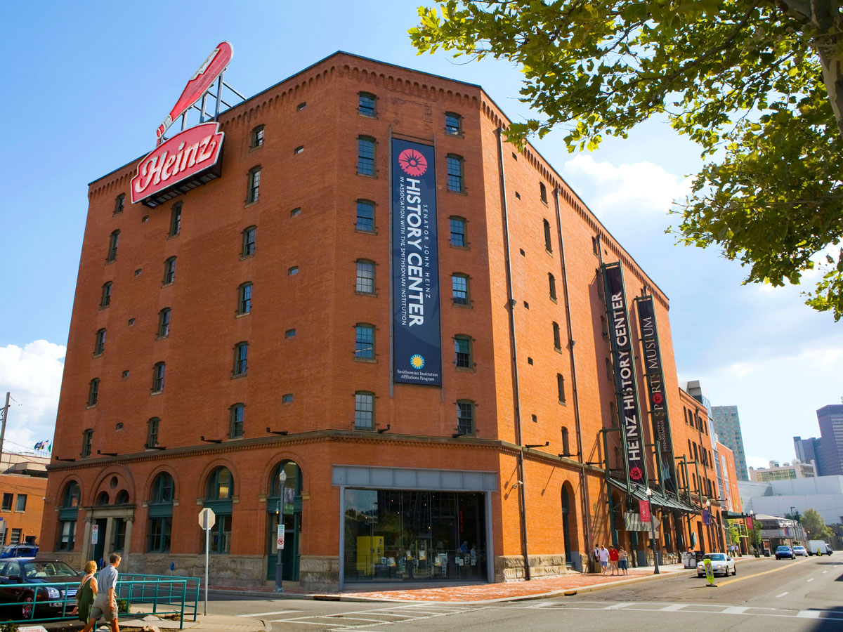 Exterior of the Heinz History Center in Pittsburgh, Pennsylvania