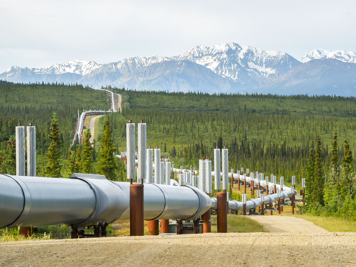 Oil pipeline in Alaska