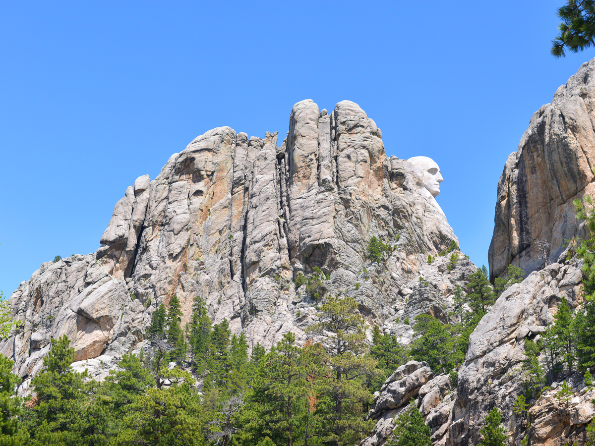 Mount Rushmore seen from side angle