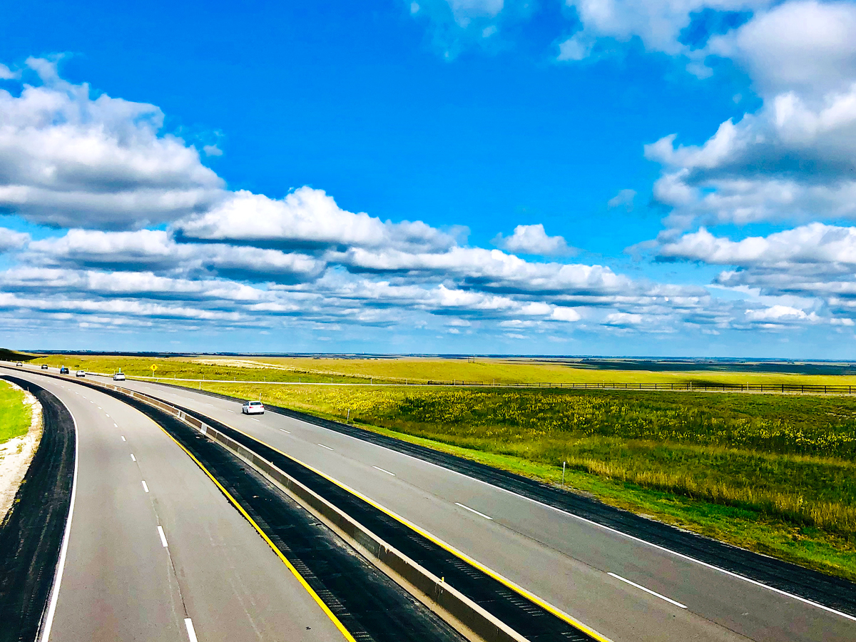 Open stretch of Kansas Turnpike through prairie landscape