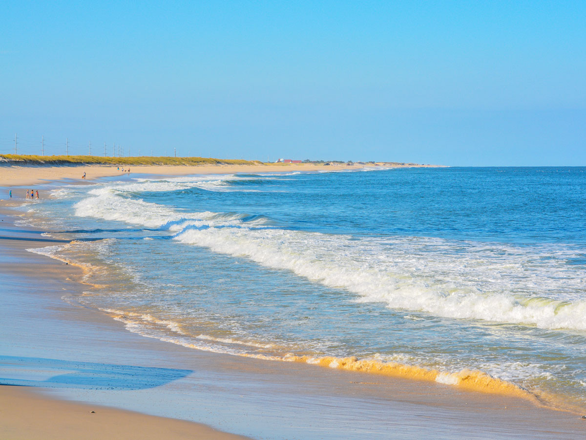 Waves crashing on Delaware beach