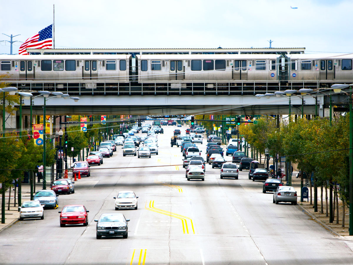 Chicago's "L" train over Western Avenue
