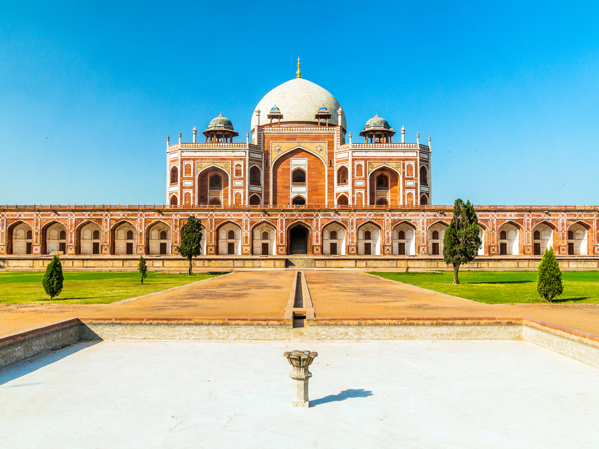 6 Most Stressful Cities To Visit, According to a New Study